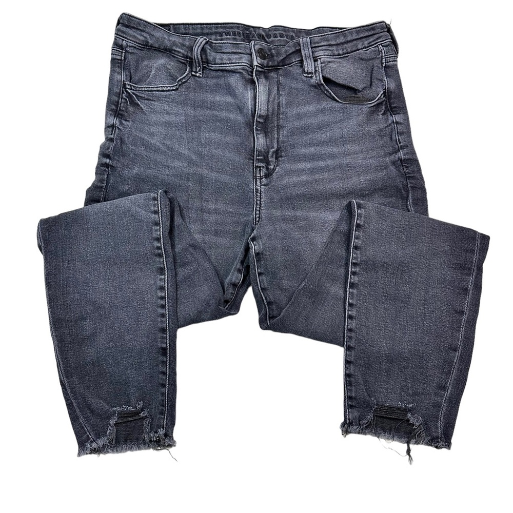 American Eagle Women’s Super High Rise Jegging Size 14 Reg Black Wash Distressed
